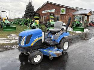 2012 New Holland Boomer 1025