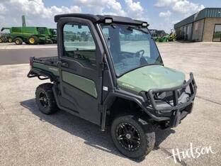 2021 John Deere GATOR XUV 835M