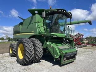 2013 John Deere S680