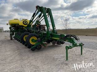 2010 John Deere 1770NT CCS