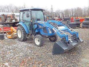 New Holland 40  Boomer