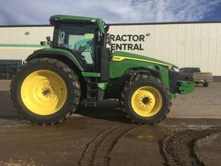 2023 John Deere 8R 370