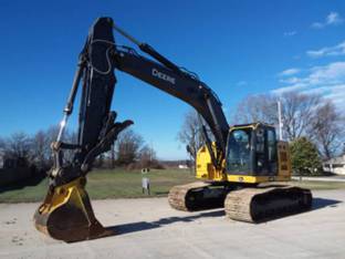 2023 John Deere 245 P