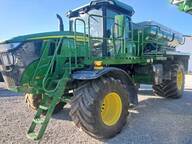 2023 John Deere 800R