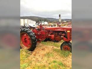Farmall 200