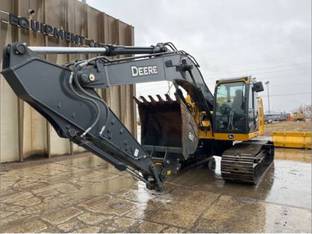 2023 John Deere 245 P