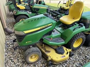 2017 John Deere X590