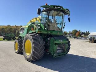 2021 John Deere 9700