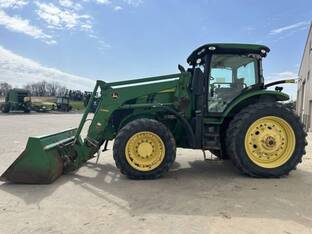 2012 John Deere 7200R