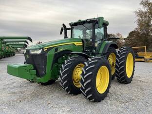 2022 John Deere 8R 340