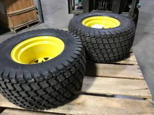 2024 John Deere NEW 24X12-12  AUC13555-UC23986 TIRES & W