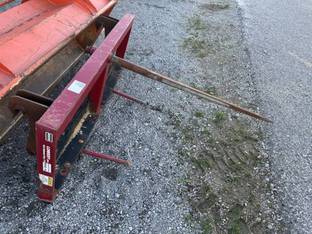 2010 Misc Universal Hay Spear