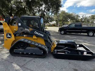 2025 John Deere 317G