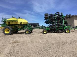 2021 John Deere 1890