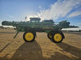 2022 John Deere 412R