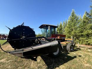 2006 MacDon Industries 9352I