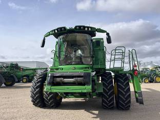 2022 John Deere S780