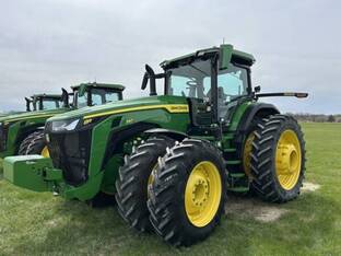 2024 John Deere 8R 340