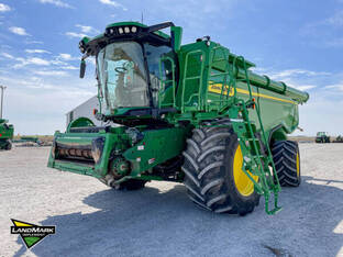 2023 John Deere X9 1100