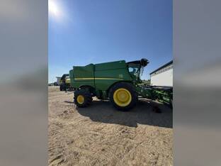2024 John Deere S780