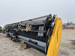 2025 MacDon Industries FD245