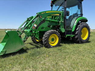 2024 John Deere 3046R