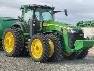 2023 John Deere 8R 370