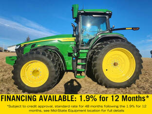 2022 John Deere 8R 250