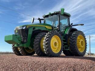 2023 John Deere 8R 370