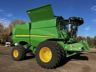 2024 John Deere S770