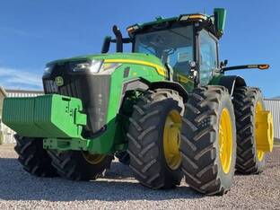 2023 John Deere 8R 310