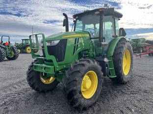 2023 John Deere 6135E