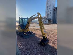 2022 Komatsu PC35MR-5