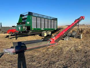 2025 Universal 1847 RAILCAR