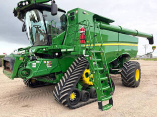 2024 John Deere S790