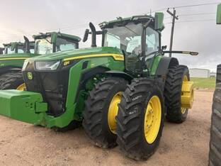 2023 John Deere 8R 310