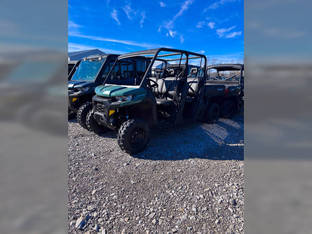 2025 Can-Am Defender MAX HD7