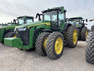 2023 John Deere 8R 410
