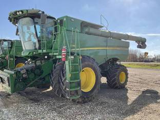 2024 John Deere S780