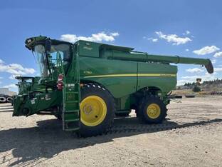 2024 John Deere S780