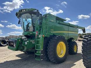 2024 John Deere S780