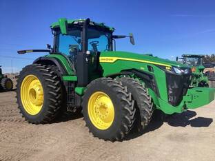 2023 John Deere 8R 310