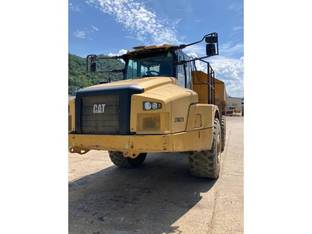 2017 Caterpillar 745