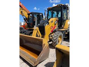 2018 Caterpillar 420F2