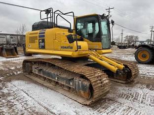 2023 Komatsu PC290 LC-11