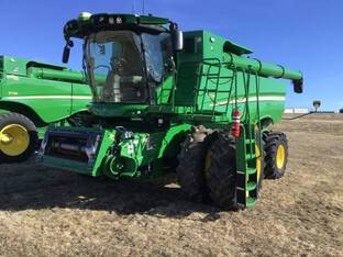 2024 John Deere S770