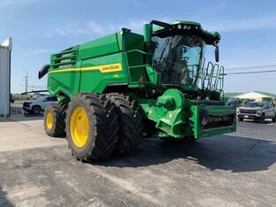 2023 John Deere X9 1000