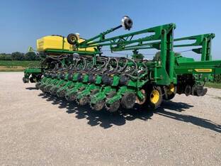 2023 John Deere DB60