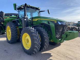 2023 John Deere 8R 340