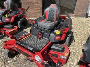 2025 Toro TITAN 54